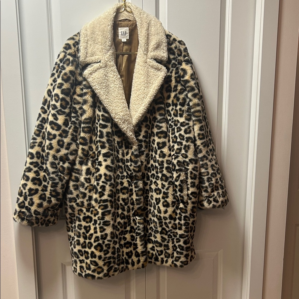 GAP Leopard Print Teddy Jacket